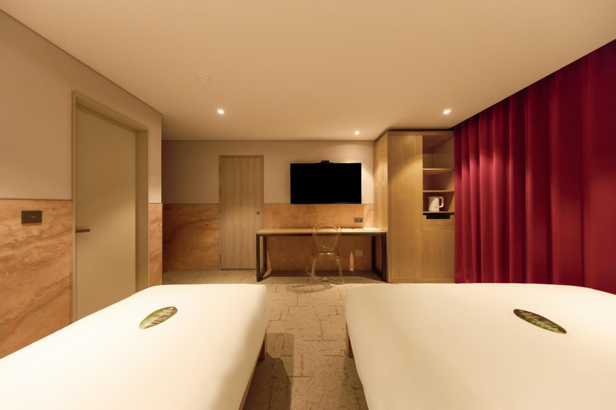 Capace Hotel Gangnam Seoul Exterior photo