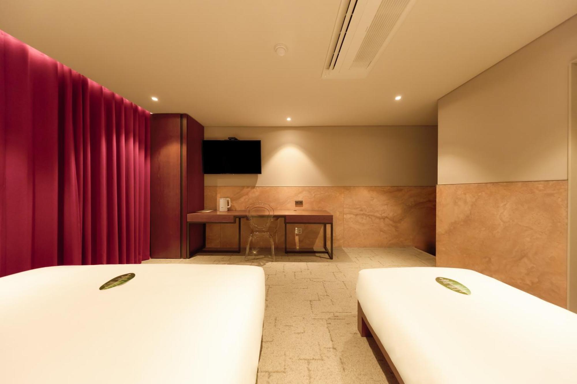 Capace Hotel Gangnam Seoul Exterior photo