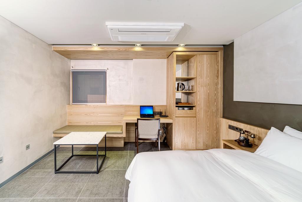 Capace Hotel Gangnam Seoul Exterior photo